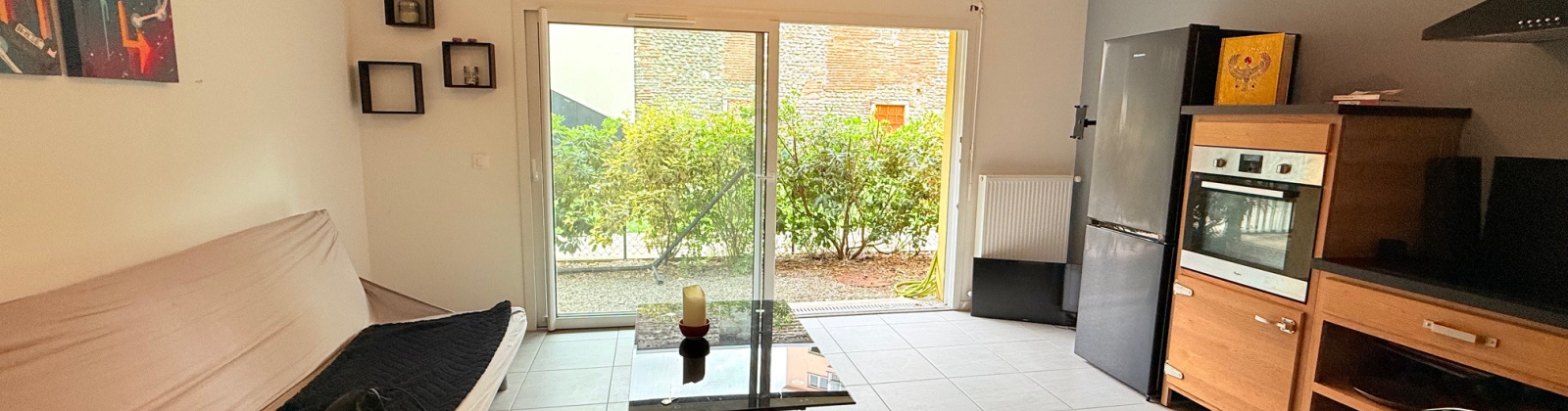 15 LESPY, PAU, France 64000, 2 Chambres Chambres, ,1 Salle de bainsSalle de bain,Appartement,Appartement,AMASSADE,LESPY ,1965